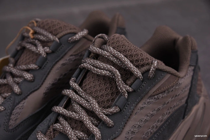 ADIDAS Boost GZ0724 'Mauve' V2 700 Yeezy 1024